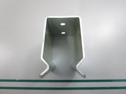 NEW OEM 5222769 Polaris Retainer Clip 0810