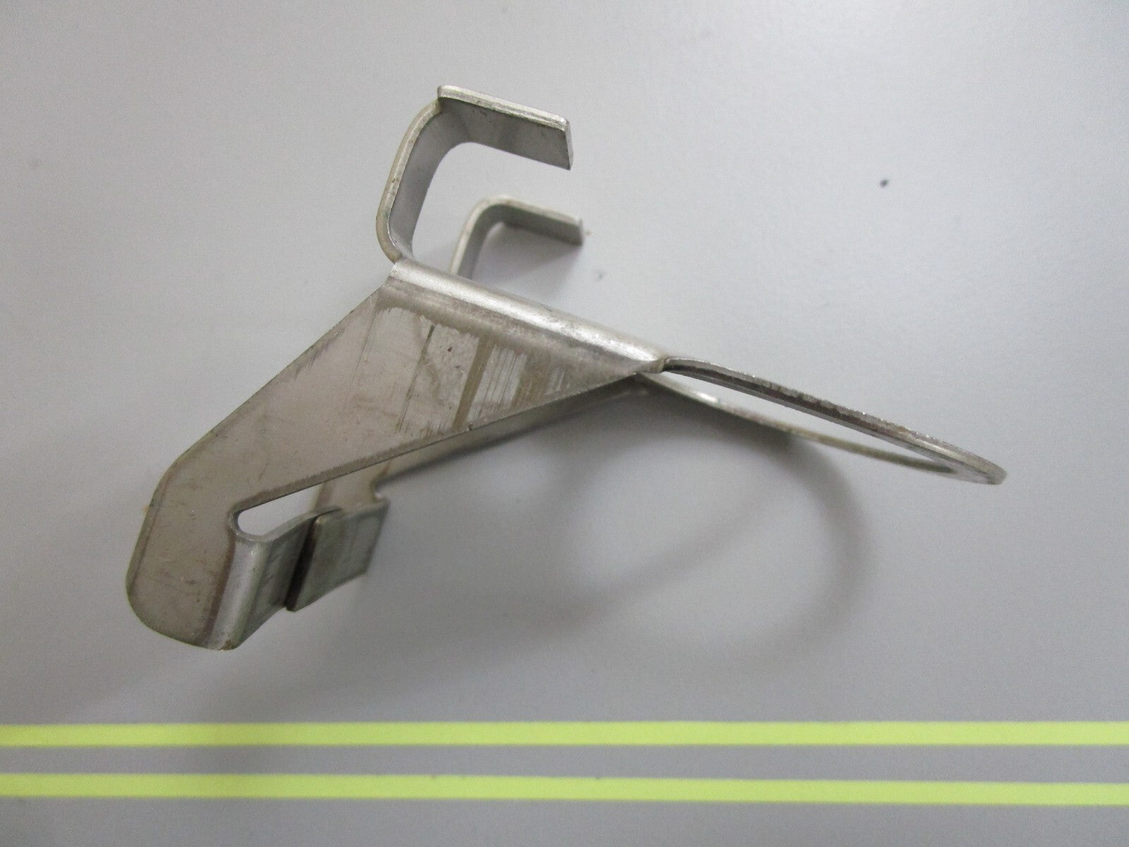 *NEW OEM* 0810 Volvo Penta Guide Washer 853967