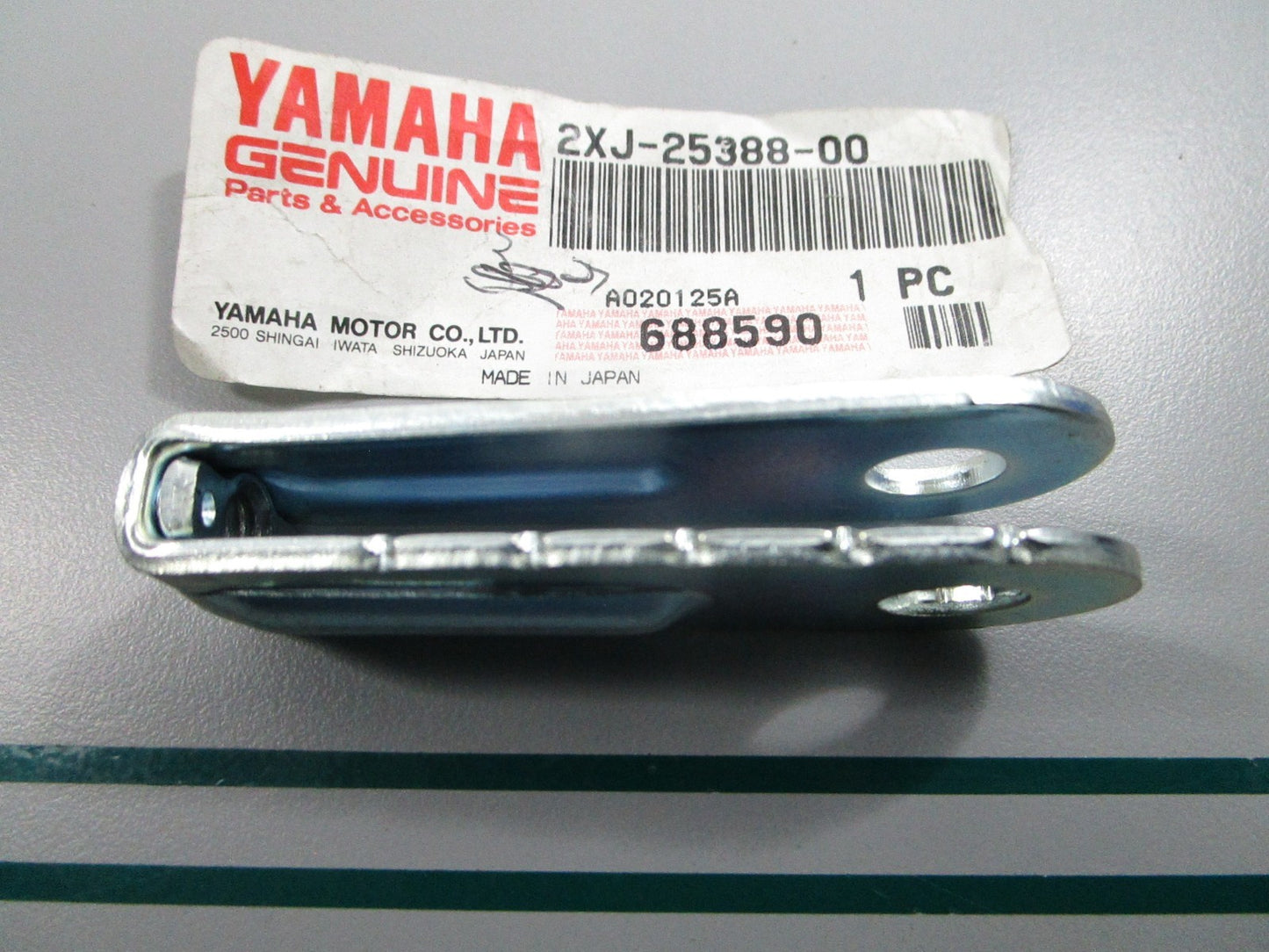 NEW OEM 2XJ-25388-00-00 Yamaha Adjuster 0810