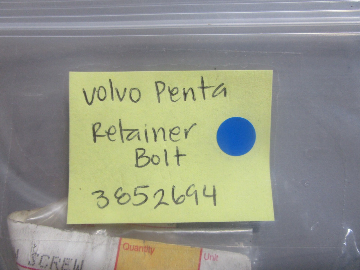 *NEW OEM* 0810 Volvo Penta Retainer Bolt 3852694
