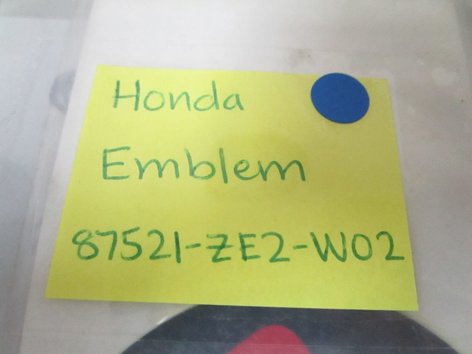 *NEW OEM* 0810 Honda Emblem 87521-ZE2-W02