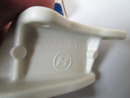 *NEW OEM* 0810 OMC Johnson Evinrude Bracket 323284 0323284