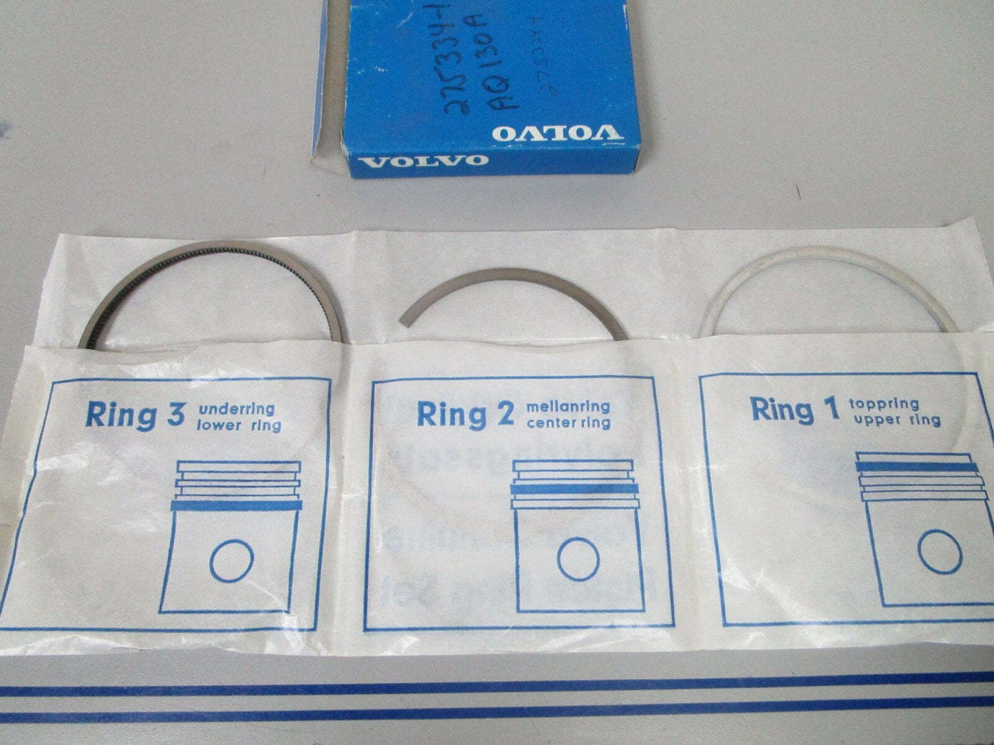 *NEW OEM* 0770 Volvo Penta 3 Piston Ring Set 275334