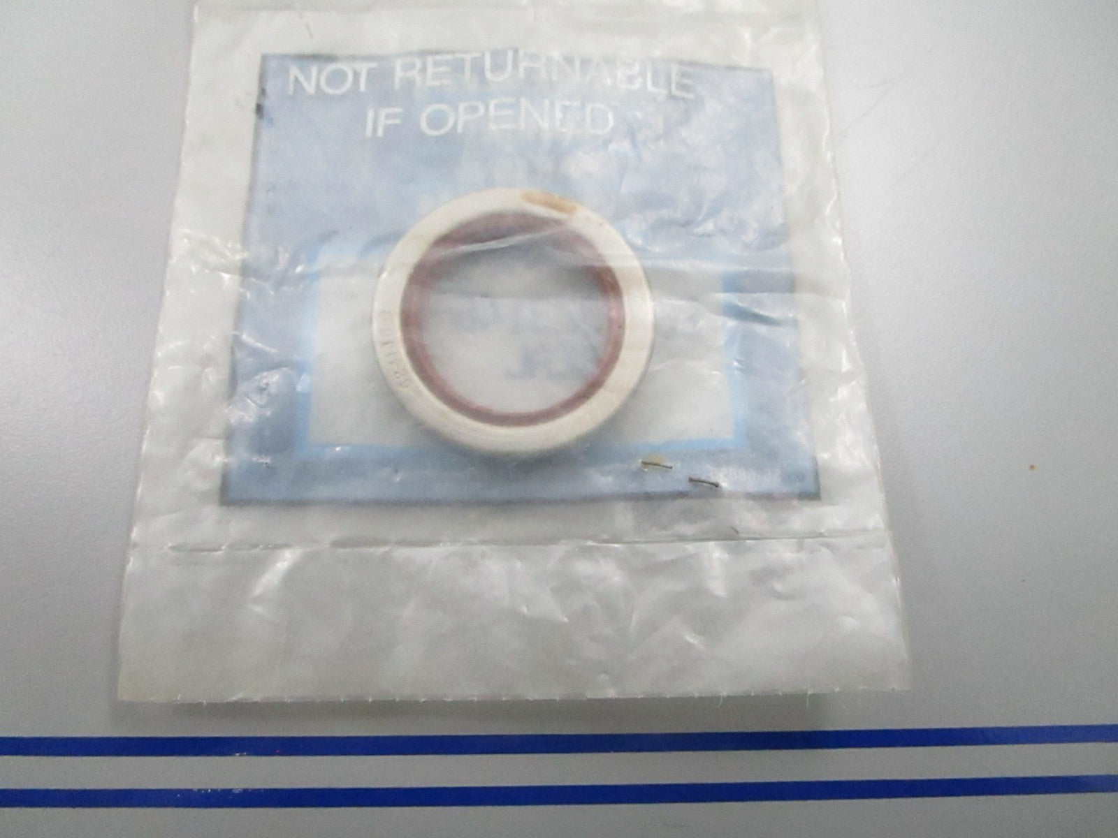 *NEW OEM* 0810 Mercury Quicksilver Seal 26-F523146-1