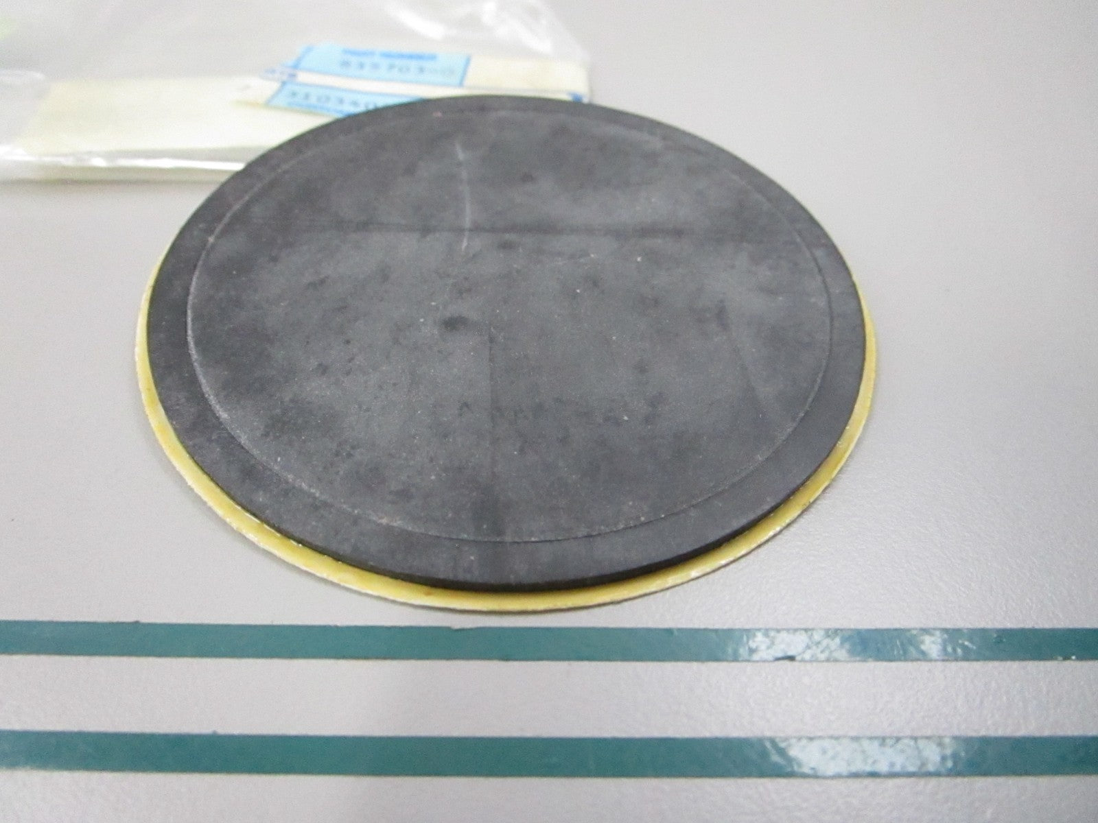 NEW OEM 835703 Volvo Penta Gasket 0810