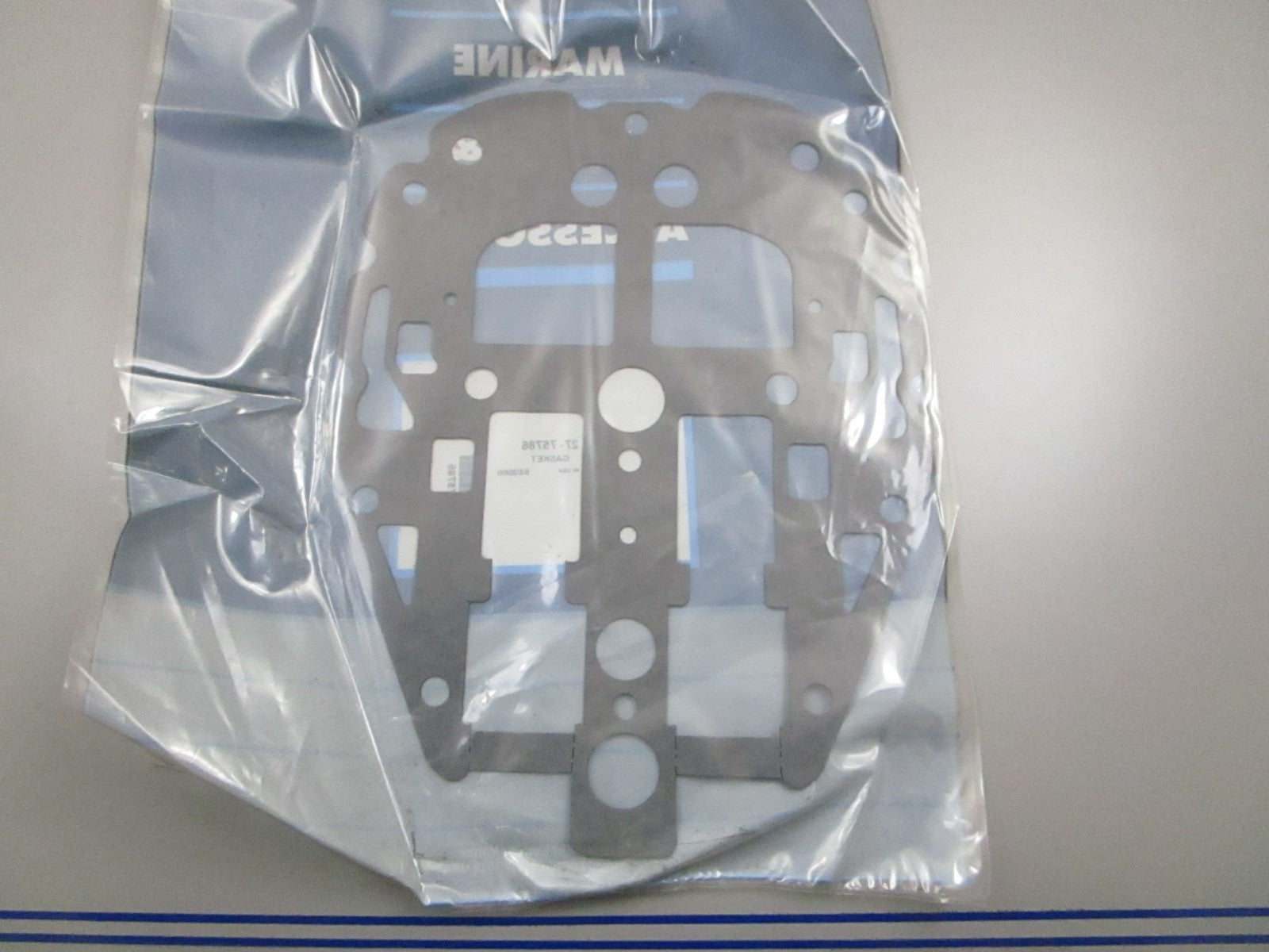 *NEW OEM* 0810 Mercury Quicksilver Gasket 27-75786