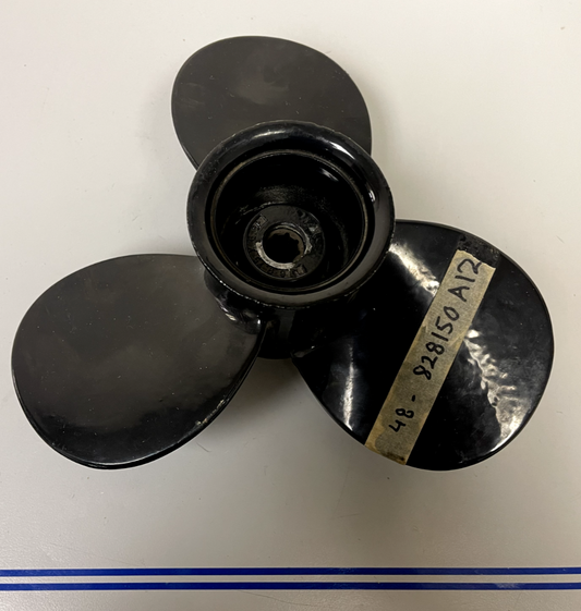 *NEW OEM* 0670 Mercury Quicksilver Propeller 48-828150A12