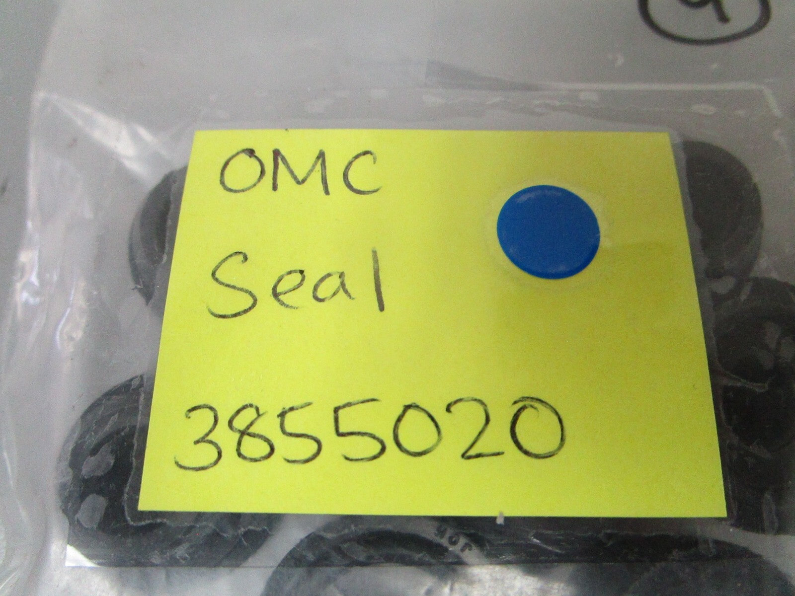 *NEW OEM* 0810 OMC Johnson Evinrude Seal 3855020