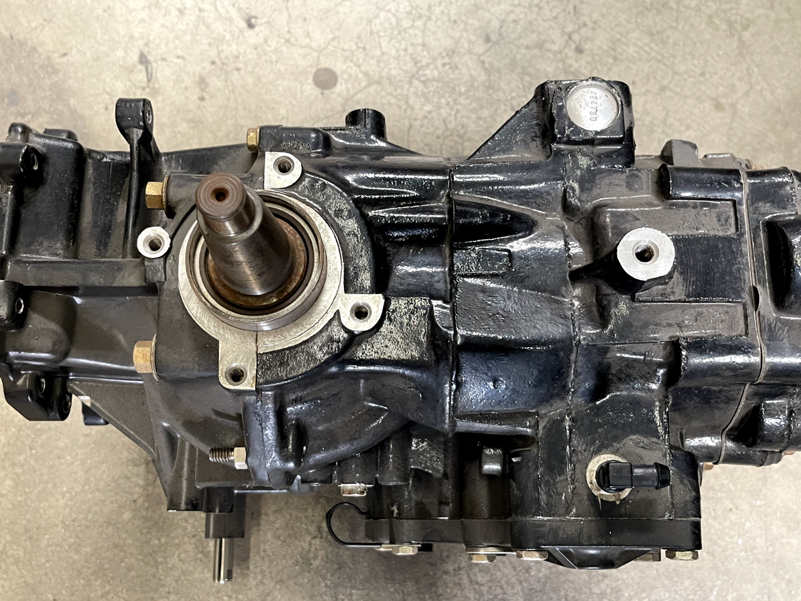 *NEW OEM* Johnson Evinrude 40 50 HP Powerhead