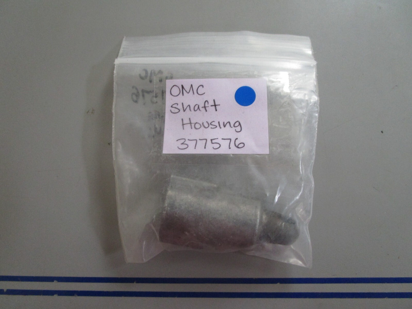 *NEW OEM* 0810 OMC Johnson Evinrude Shaft Housing 377576 0377576