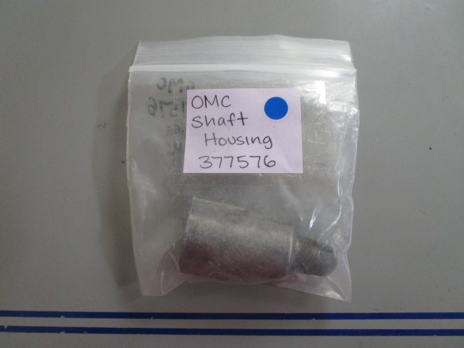 *NEW OEM* 0810 OMC Johnson Evinrude Shaft Housing 377576 0377576