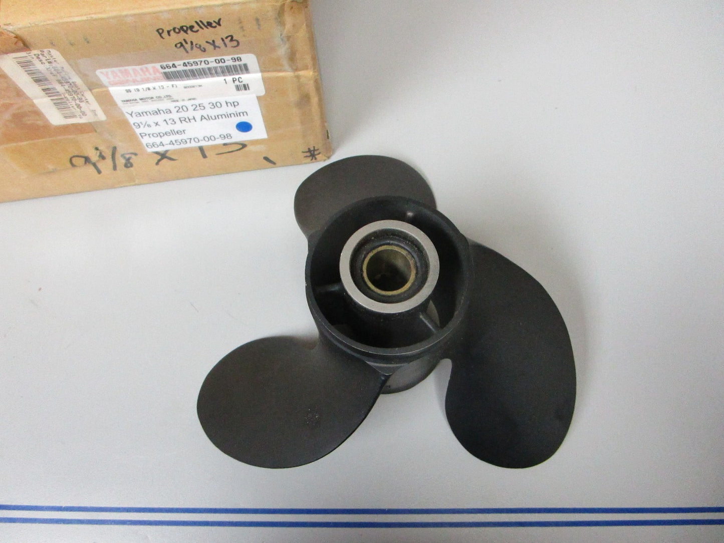 *NEW OEM* 0720 Yamaha 20 25 30 hp 9⅛ x 13 SS RH Propeller 664-45970-00-98