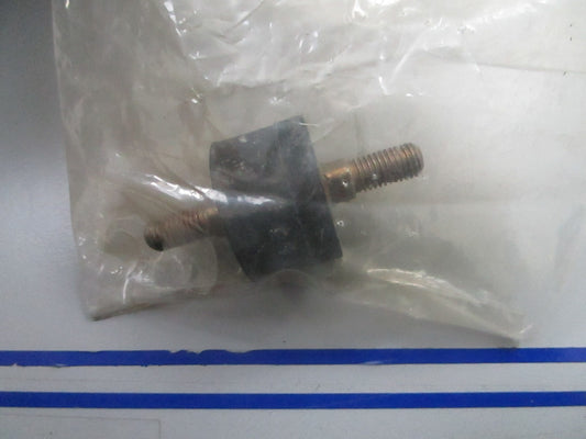 *NEW OEM* 0810 Mercury Quicksilver Mount 39145