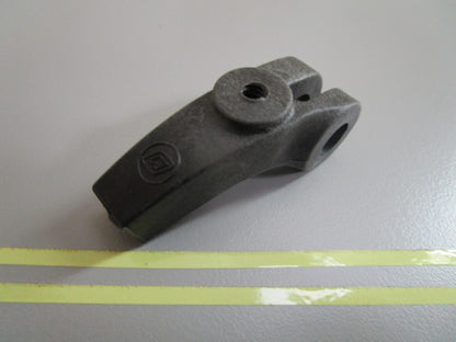 *NEW OEM* 0810 OMC Johnson Evinrude Interlock Starter Pawl 319559 0319559