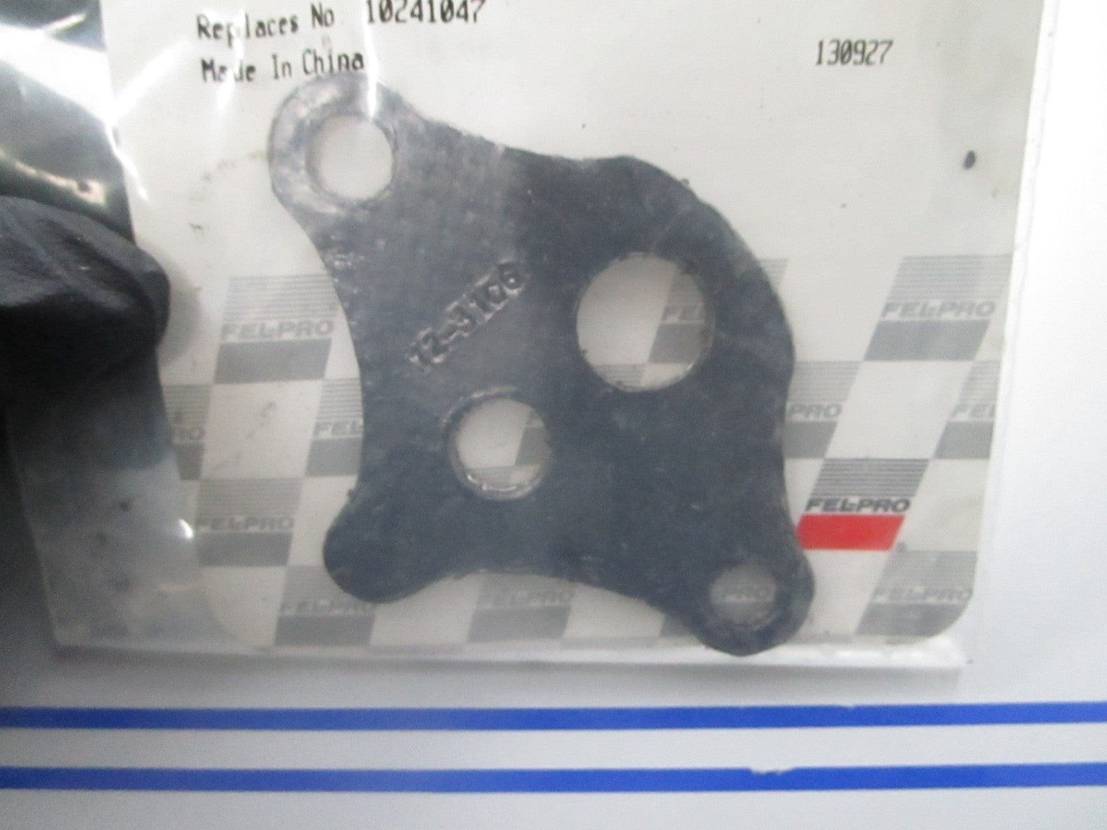 *NEW* 0810 Fel-Pro EGR Gasket 70790