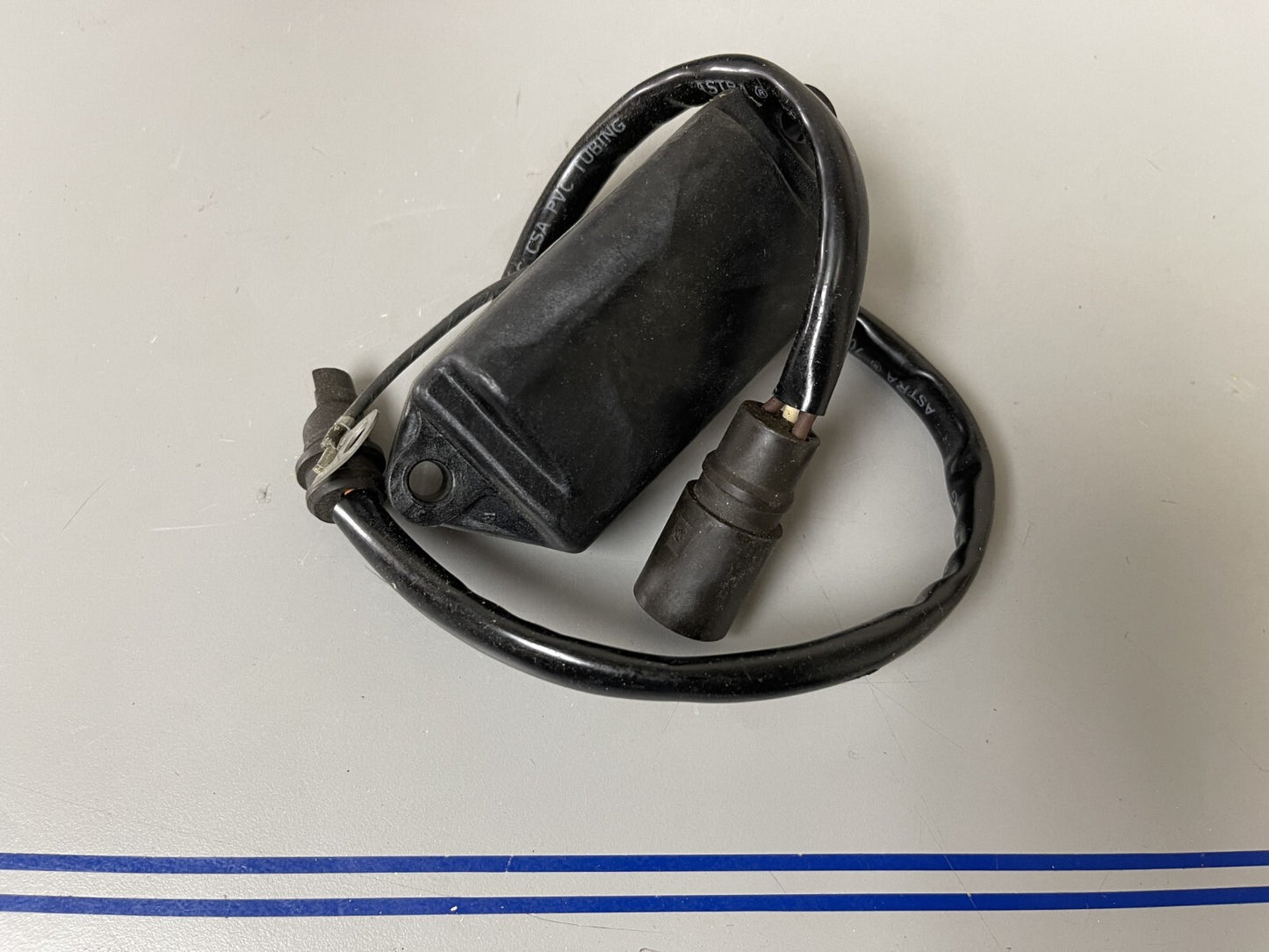 *NEW OEM* 0670 Johnson Evinrude Power Pack Assembly 586690 0586690 763791