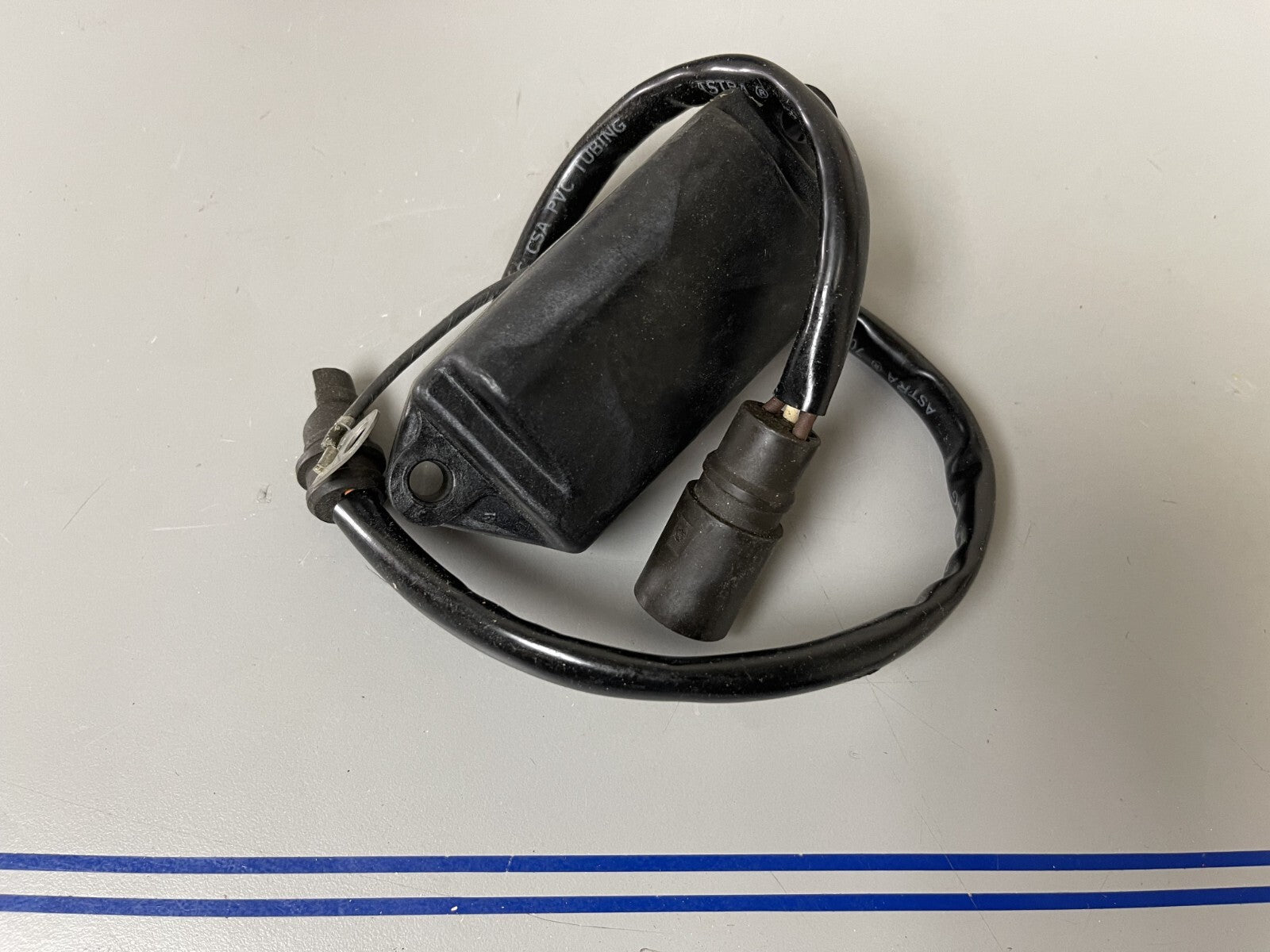 *NEW OEM* 0670 Johnson Evinrude Power Pack Assembly 586690 0586690 763791
