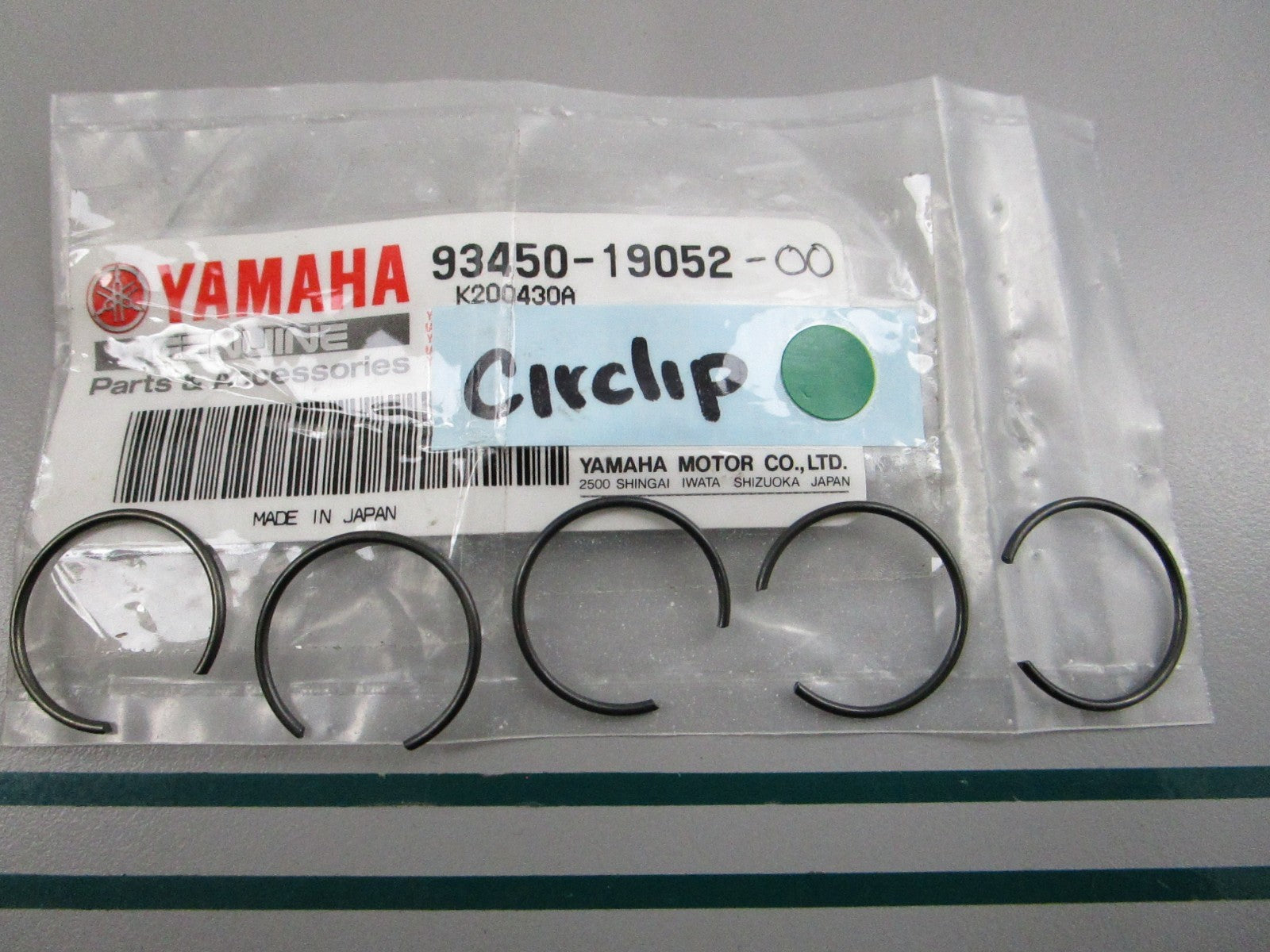 NEW OEM (LOT OF 5) 93450-19052-00 Yamaha Circlip 0810