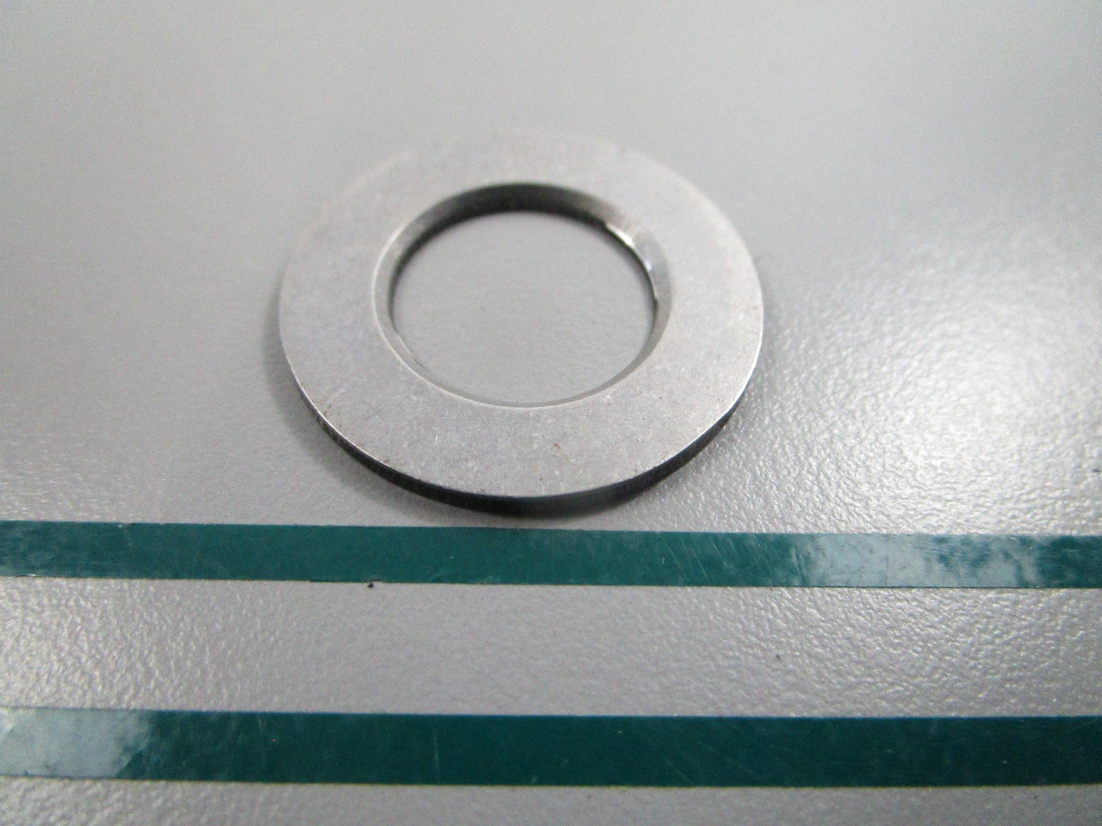 NEW OEM 322202 0322202 OMC Johnson Evinrude Thrust Washer 0810