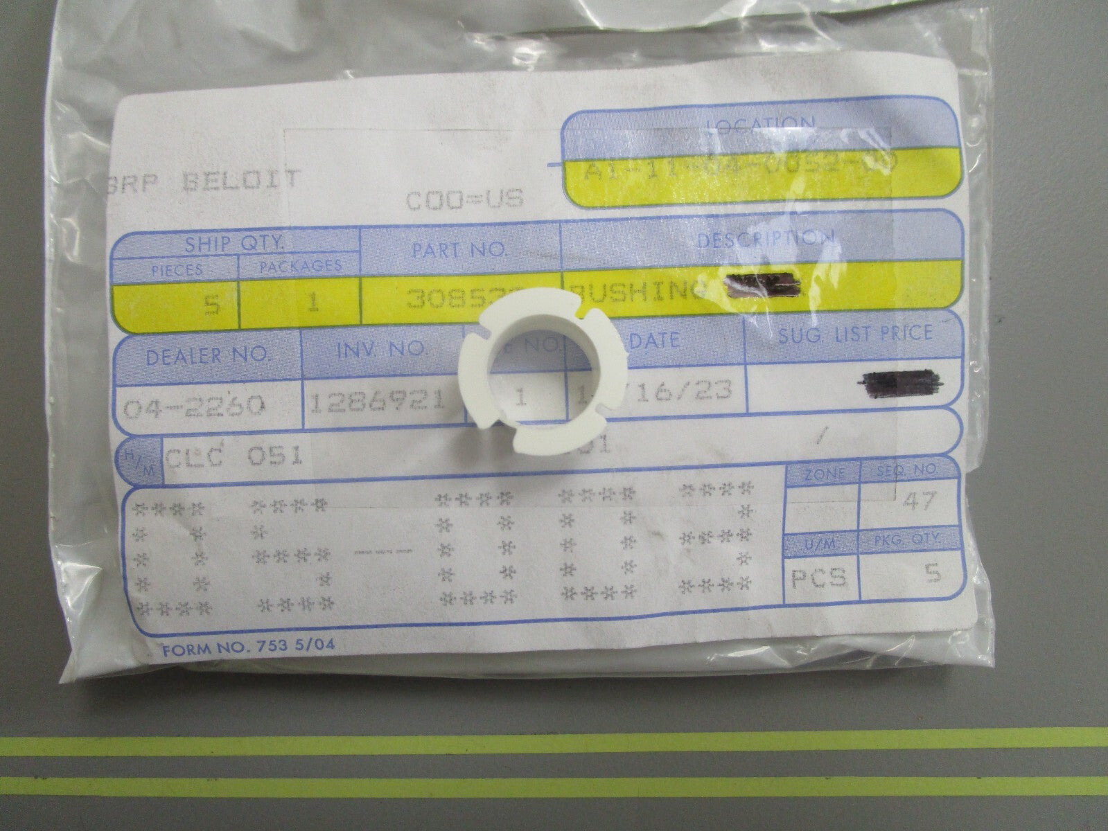 *NEW OEM* 0810 OMC Johnson Evinrude Bushing 308532 0308532