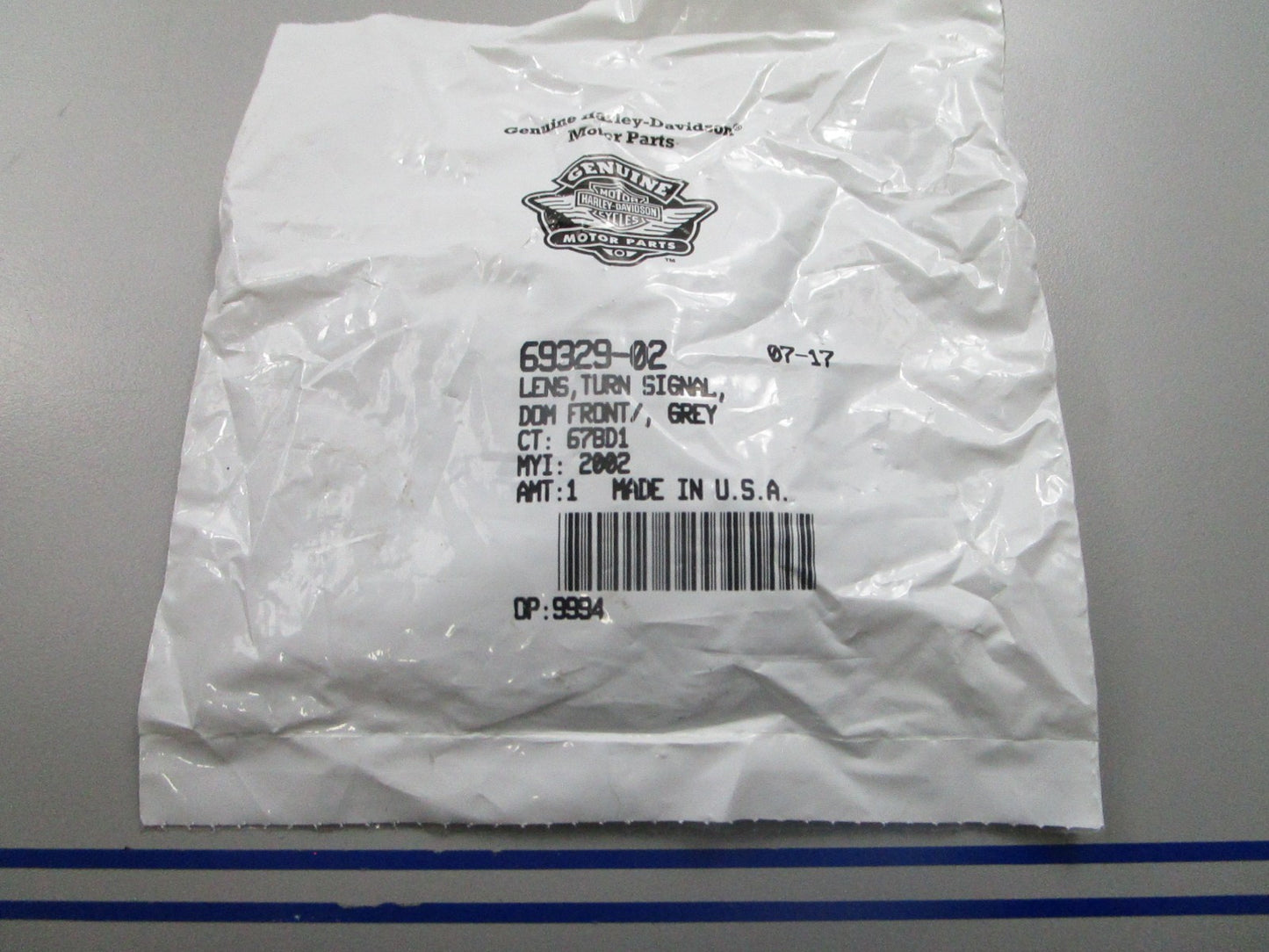 *NEW OEM* 0810 Harley Davidson Dom Front Turn Signal Lens Grey 69329-02