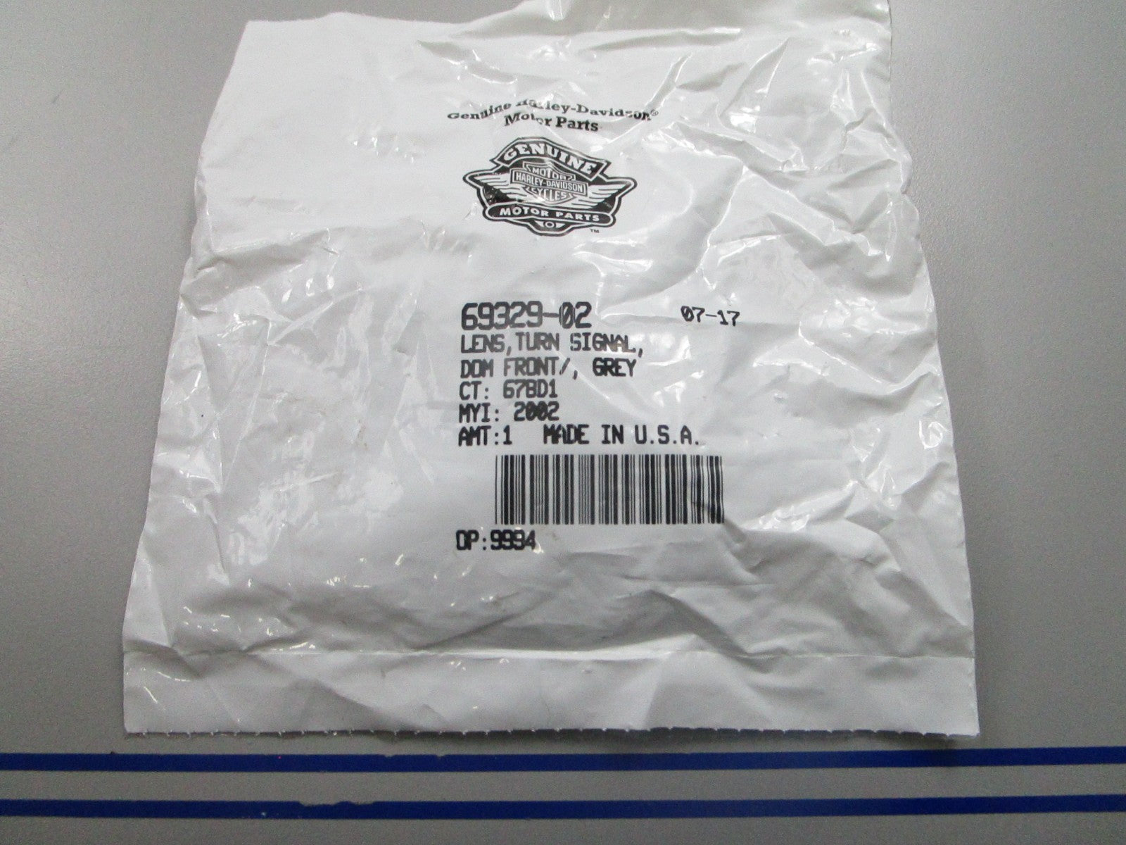 *NEW OEM* 0810 Harley Davidson Dom Front Turn Signal Lens Grey 69329-02