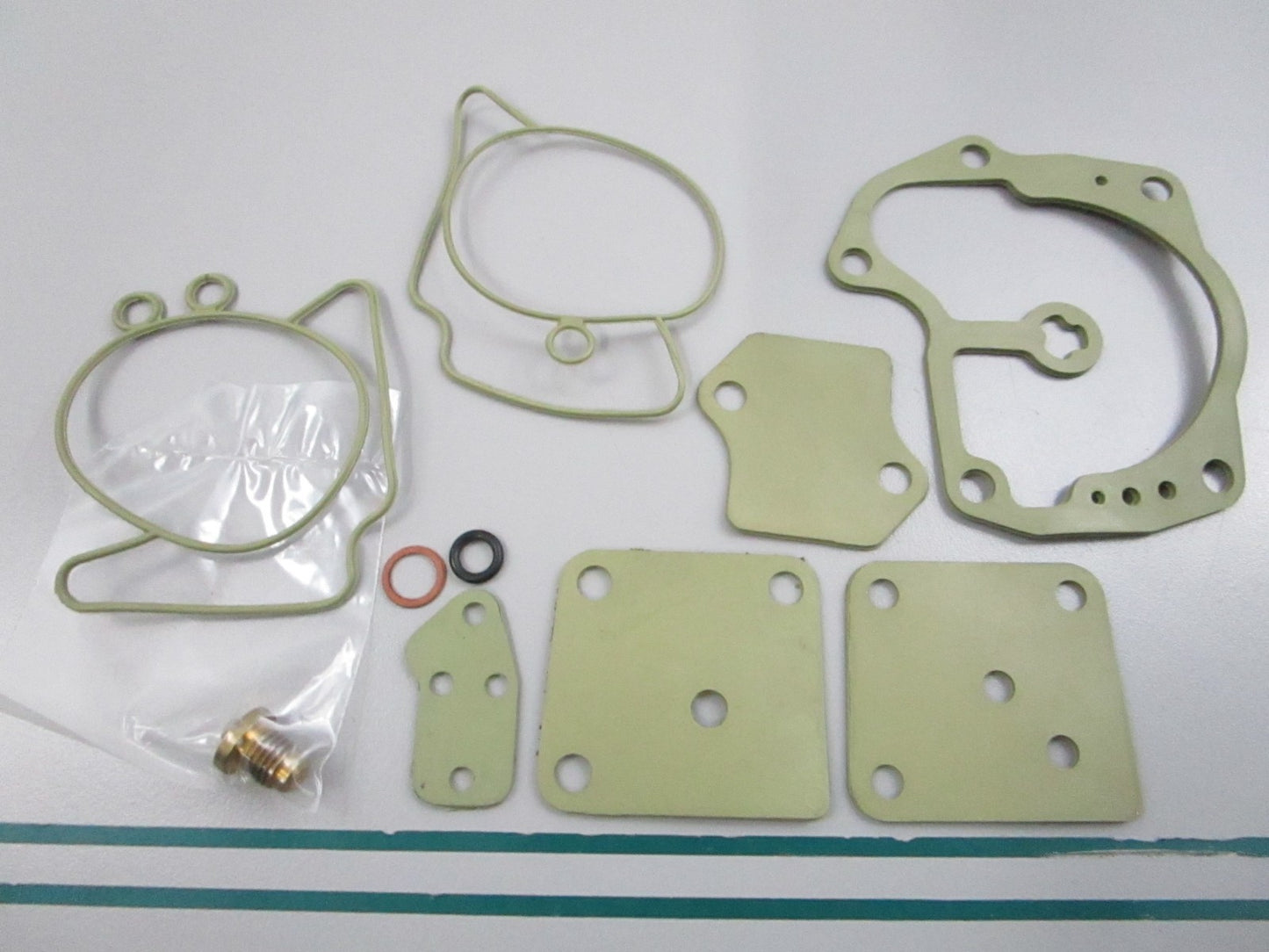 NEW 18-7248 Replaces: 437327 Sierra Carburetor Kit 0810