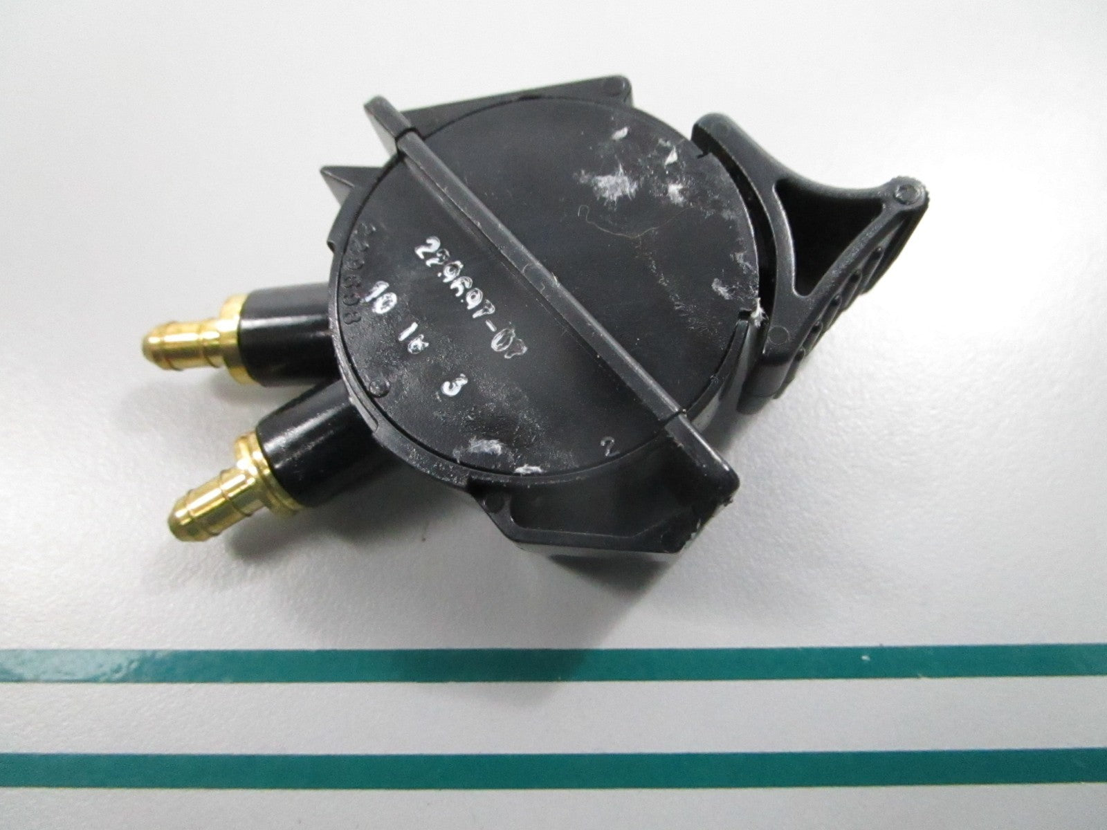 NEW OEM 2505476C1 Navistar Air Seat Control Valve 0810