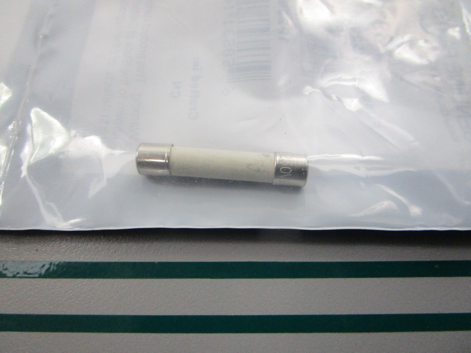 NEW OEM 239298 Kohler 250V 5A Fuse 0810