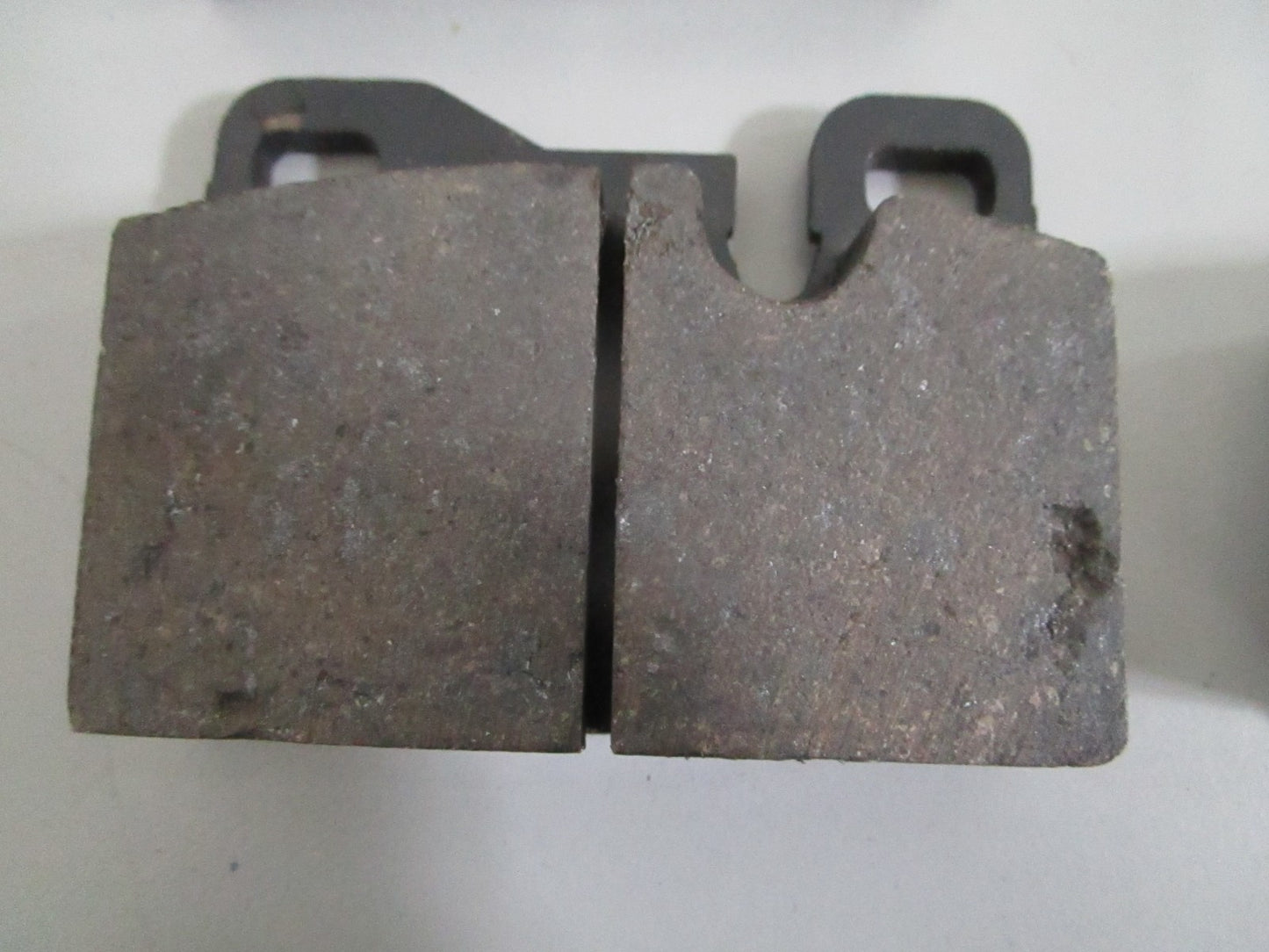 NEW OEM 92835294200 Porsche Jurid Brake Pad Set 0820