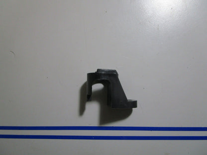 *NEW OEM* 0770 OMC Johnson Evinrude Cable Anchor 126026 0126026