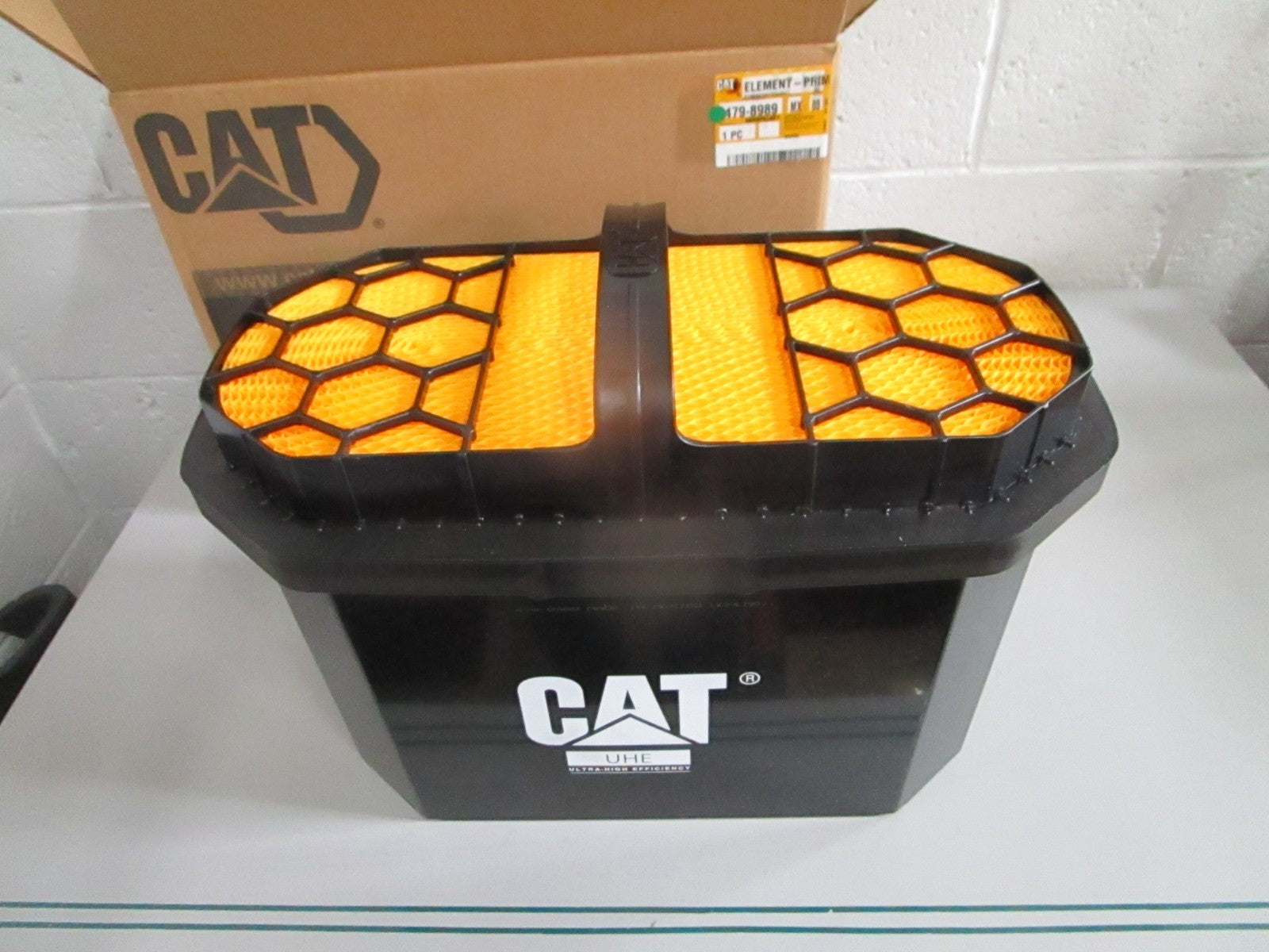 CAT NEW OEM Primary Air Filter 479-8989 Excavator 320 323 Motor Grader 120 0820