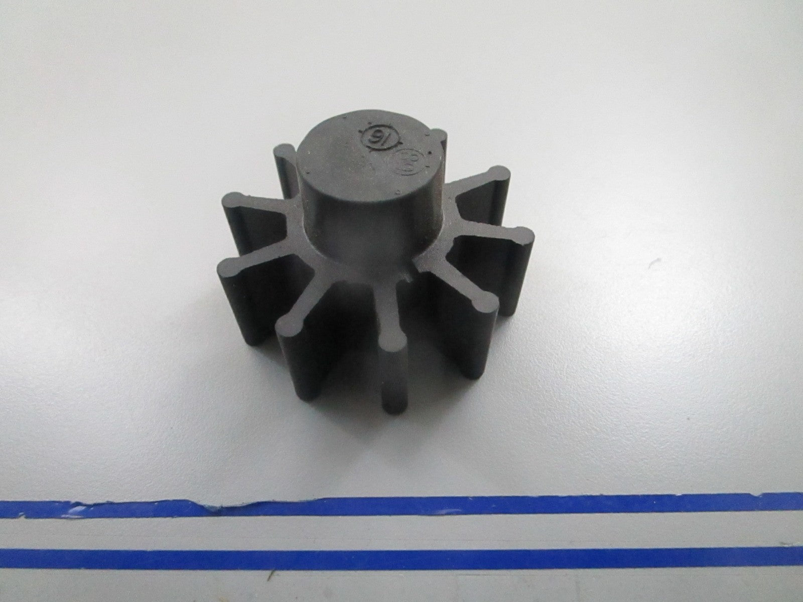 *NEW OEM* 0810 OMC Johnson Evinrude Impeller 986465 0986465