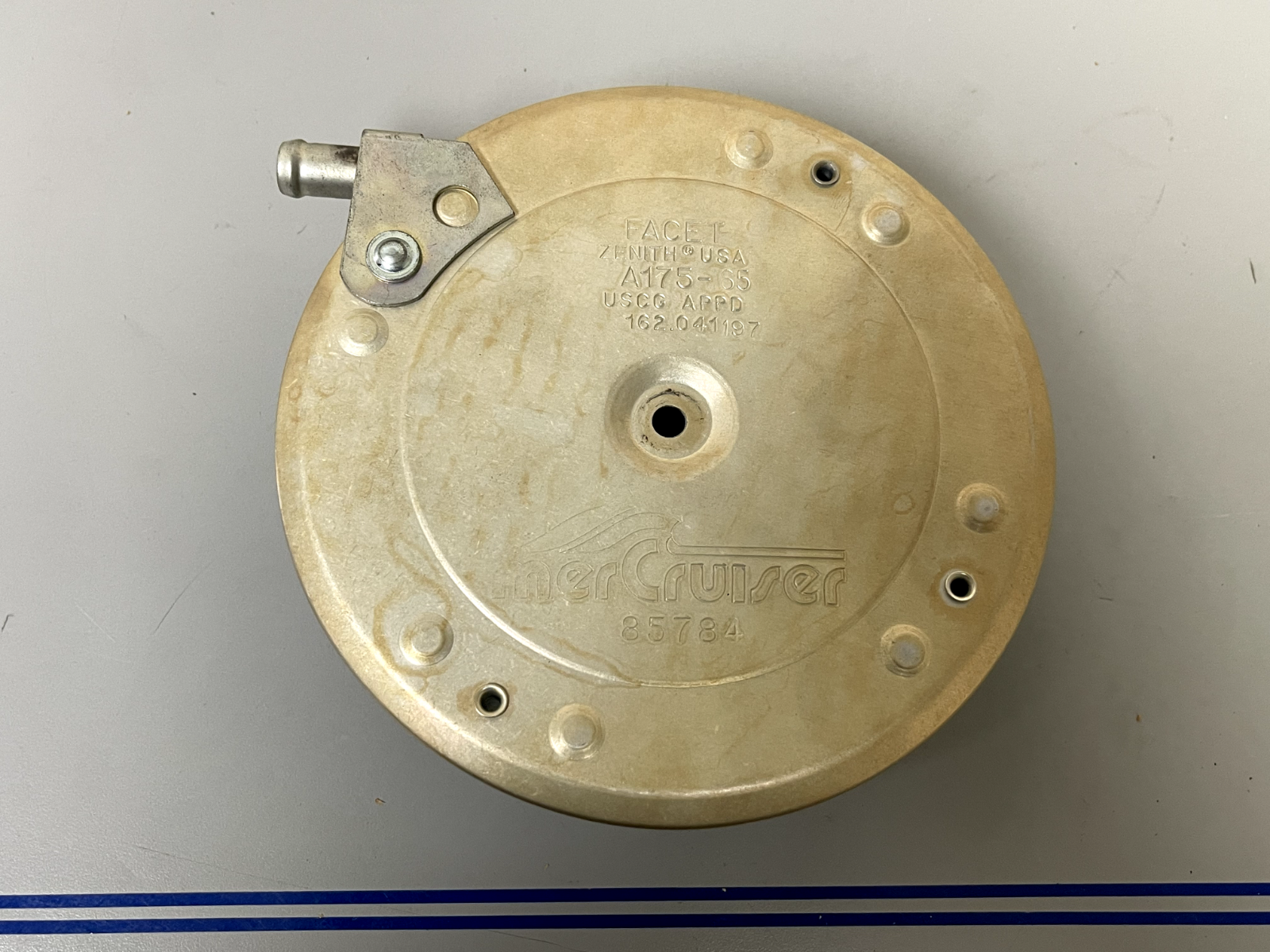 *NEW OEM* 0670 Mercury Mercrusier 3.7L 224 CID Flame Arrestor 85784