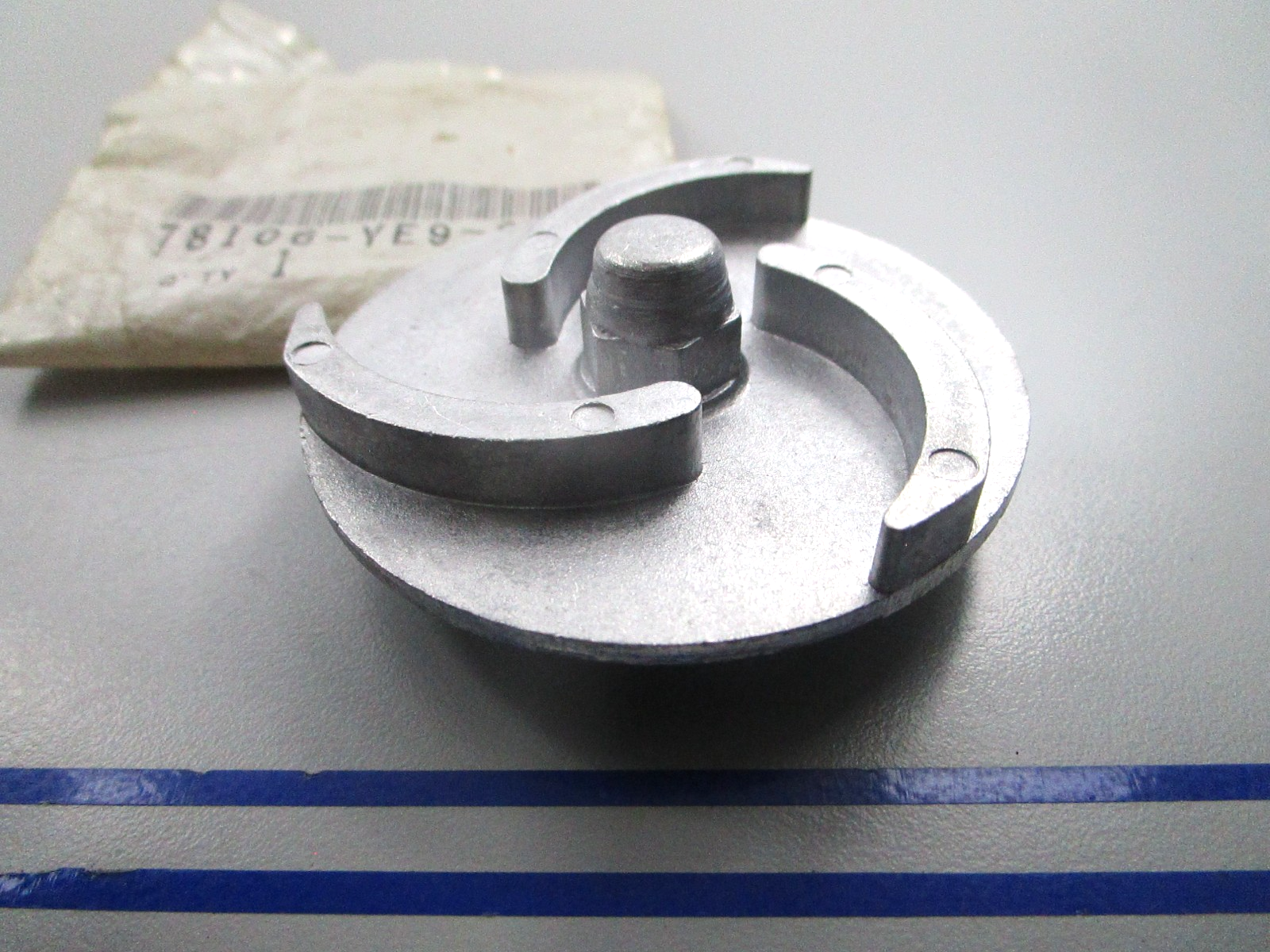 NEW OEM Honda 78106-YE9-003 Water Pump Impeller 0810