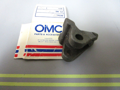*NEW OEM* 0750 OMC Johnson Evinrude SHIFT LEVER BRACKET 317273 0317273