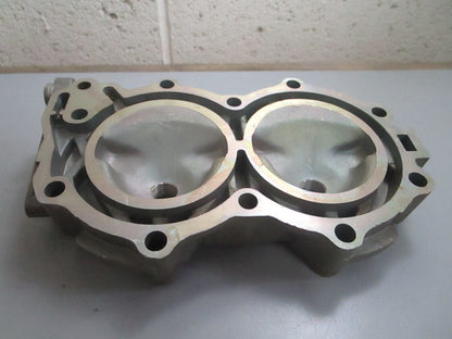 *NEW OEM* 0820 OMC Johnson Evinrude Cylinder Head 383535 0383535