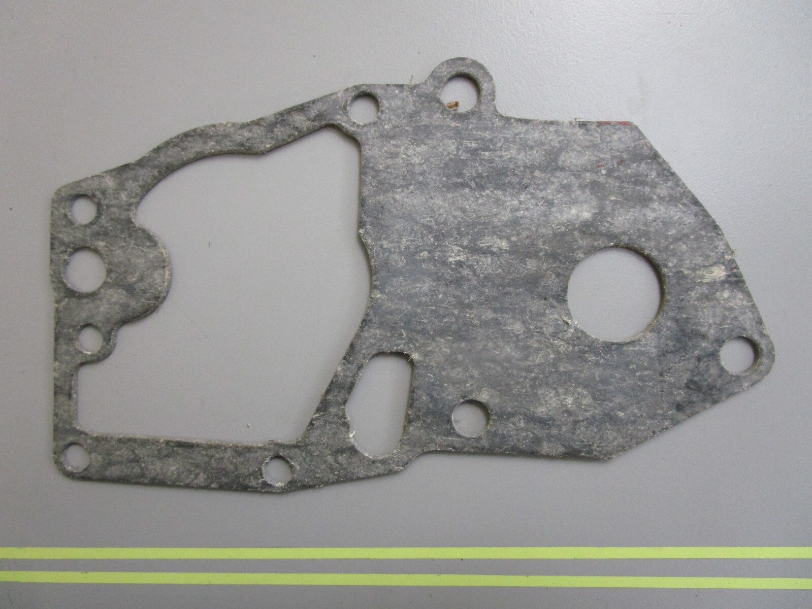*NEW OEM* 0810 OMC Johnson Evinrude Gasket 203694 0203694