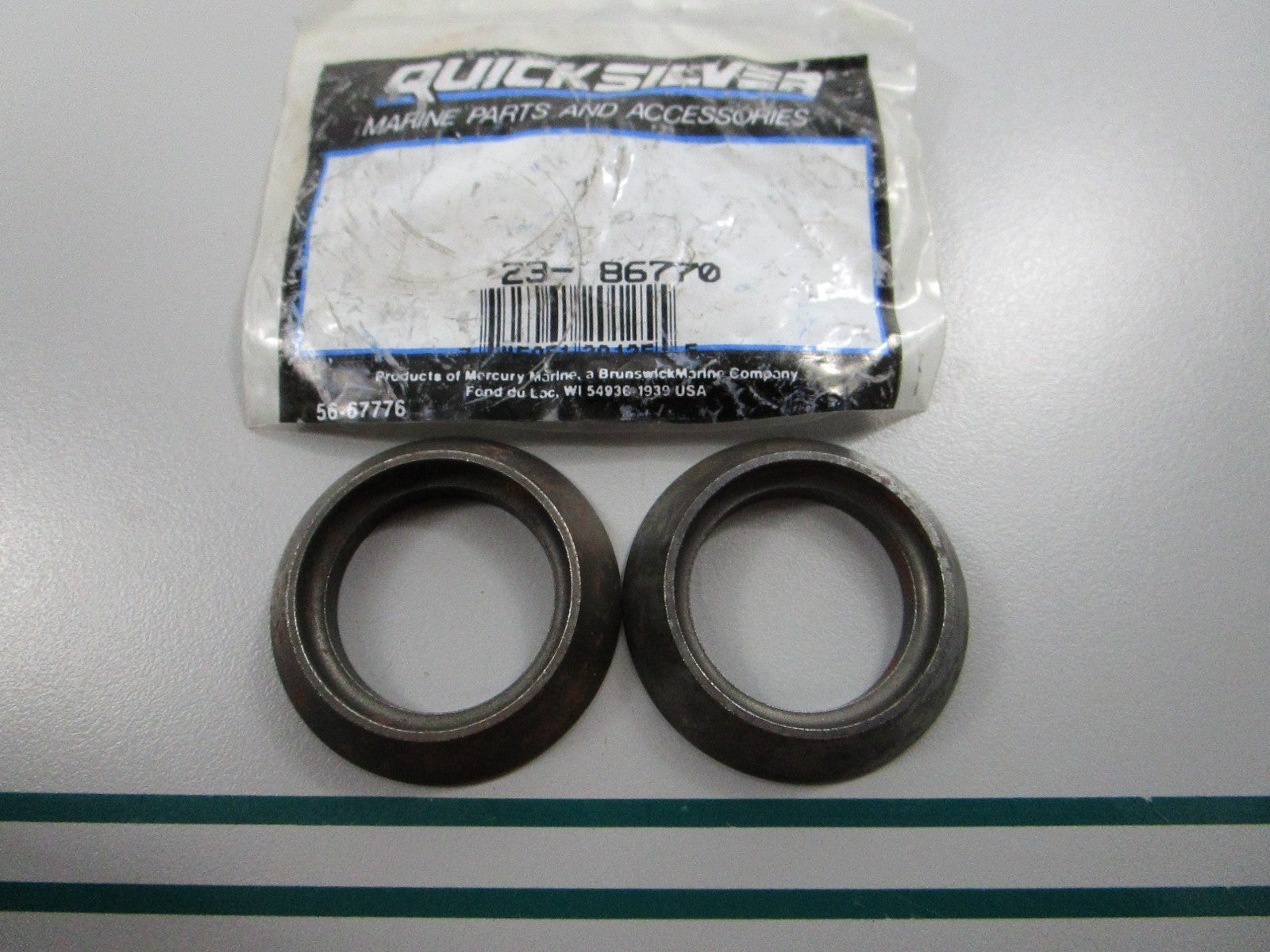 NEW OEM (LOT OF 2) 23-86770 Mercury Quicksilver Collar 0810