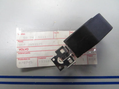 *NEW OEM* 0720 Volvo Penta Float 3853575