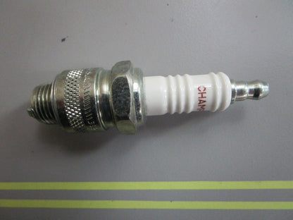 *NEW* 0820 Champion Spark Plug RJ12C