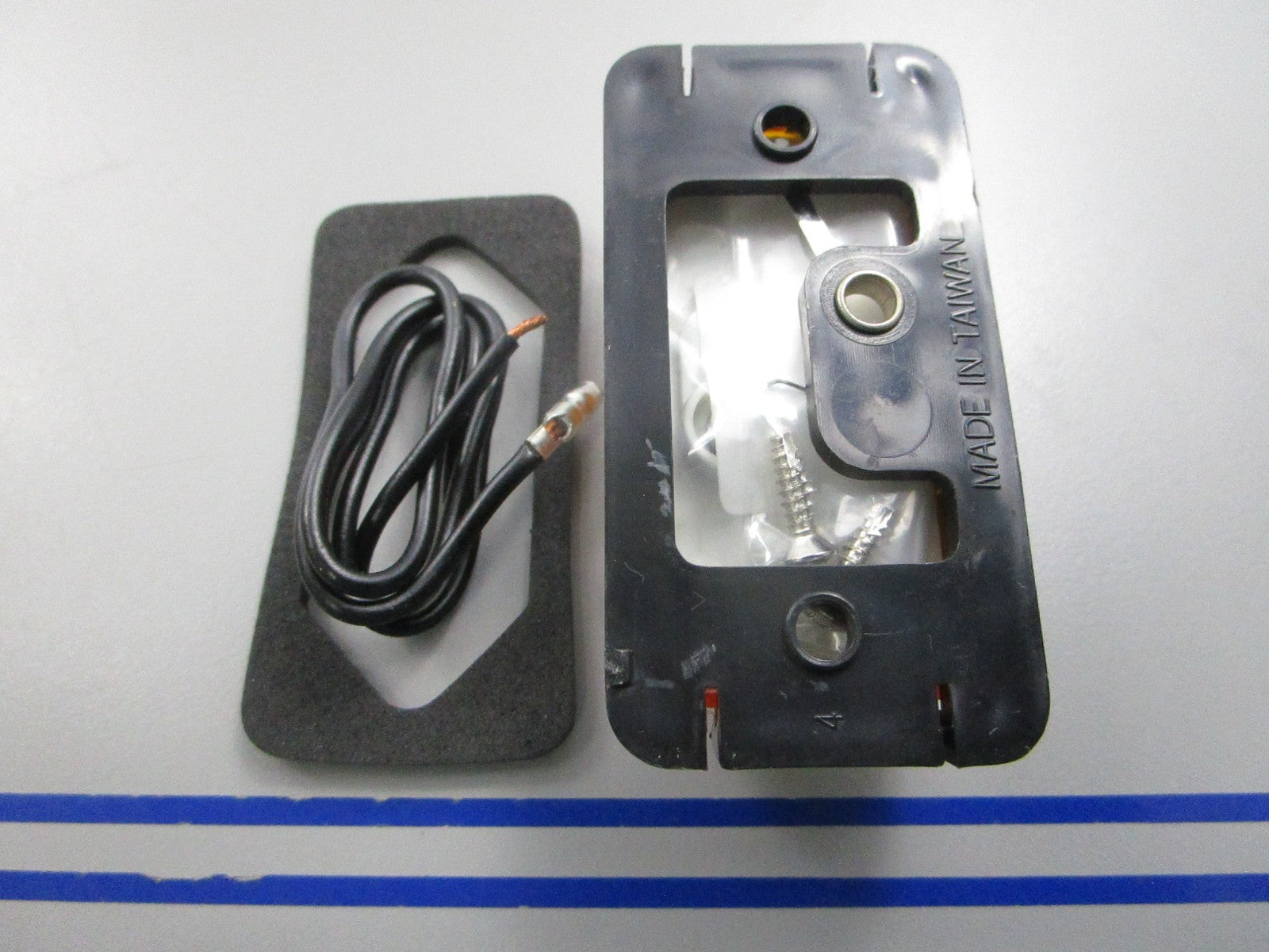 NEW 50-52621 Seachoice Marker Light 0810