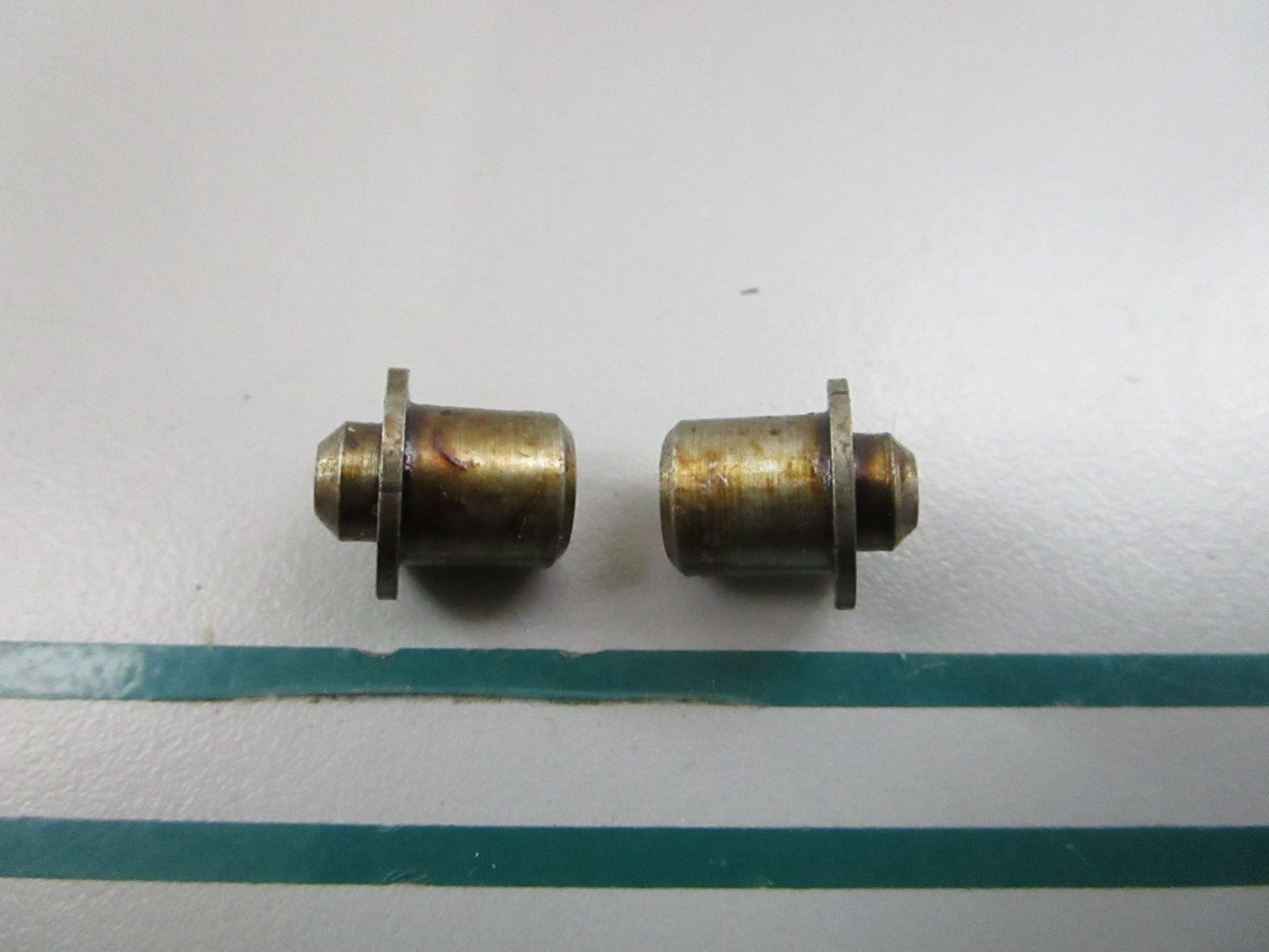 NEW OEM (LOT OF 2) 910203 0910203 OMC Johnson Evinrude Guide 0810