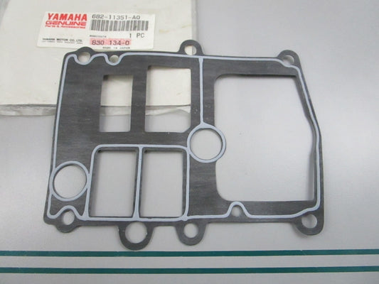 NEW OEM 682-11351-A0-00 Yamaha Gasket 0810