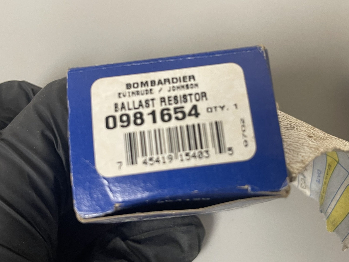 NEW OEM 981654 Johnson Evinrude Resistor 0670