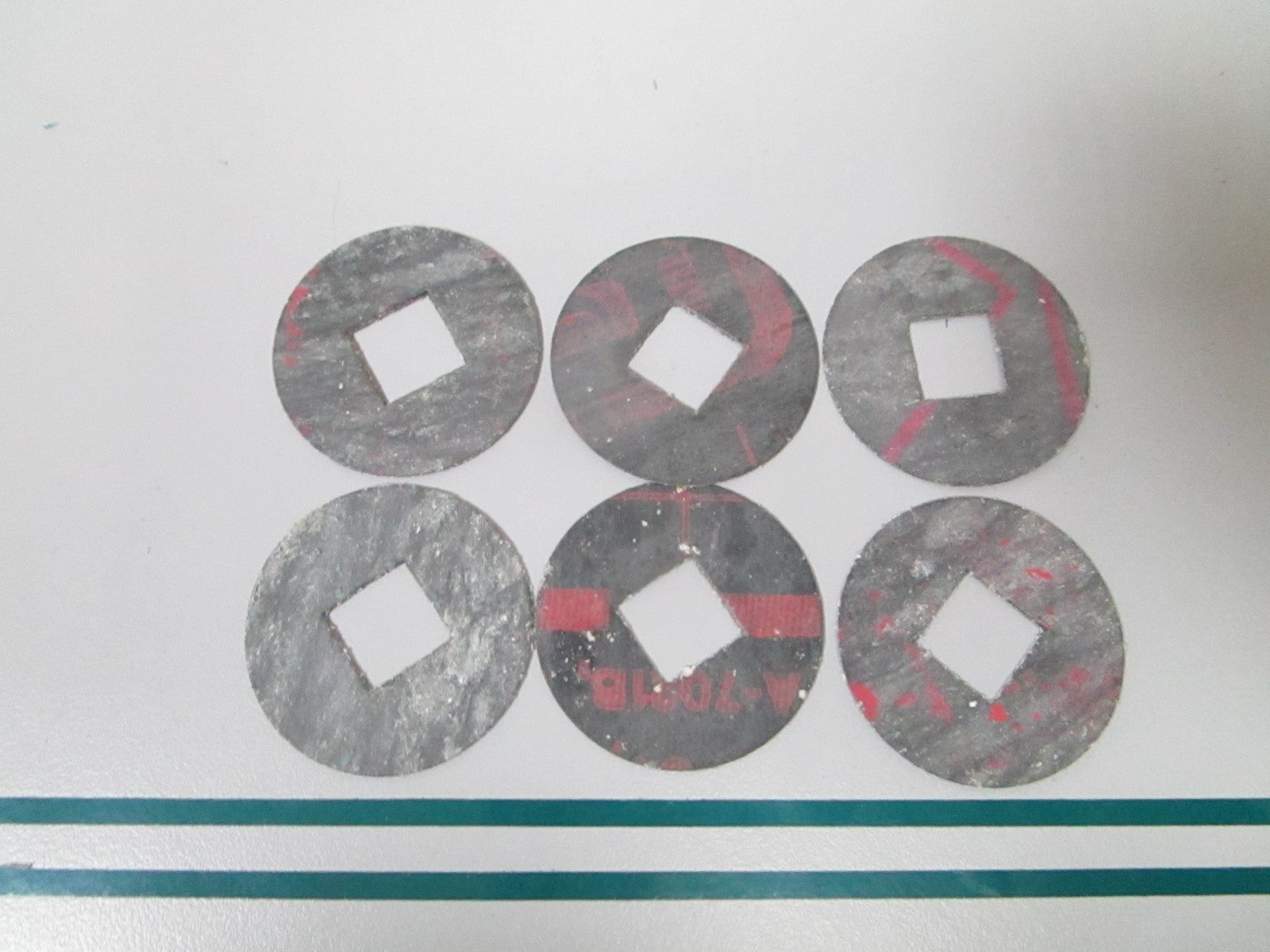 NEW OEM (LOT OF 6) 304168 0304168 OMC Johnson Evinrude Side Mount Gasket 0810