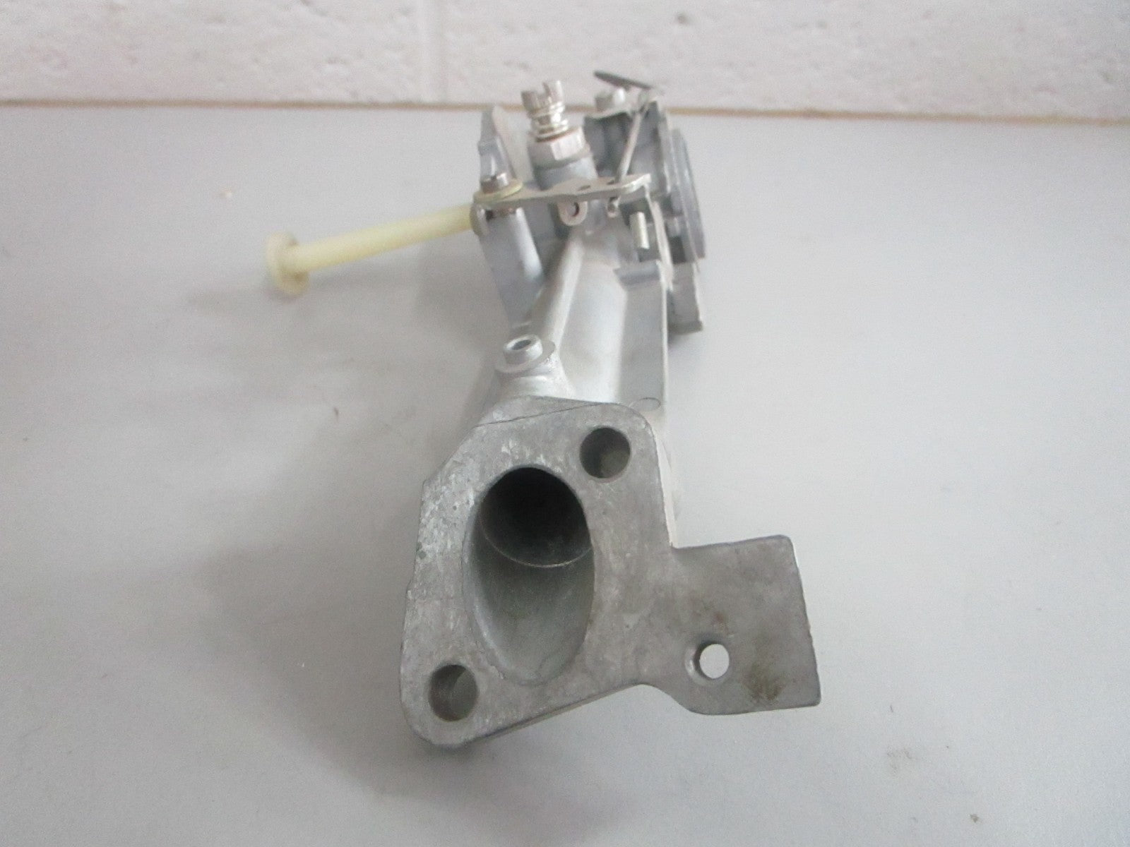 NEW OEM 295276 Briggs & Stratton Carburetor Assy 0820