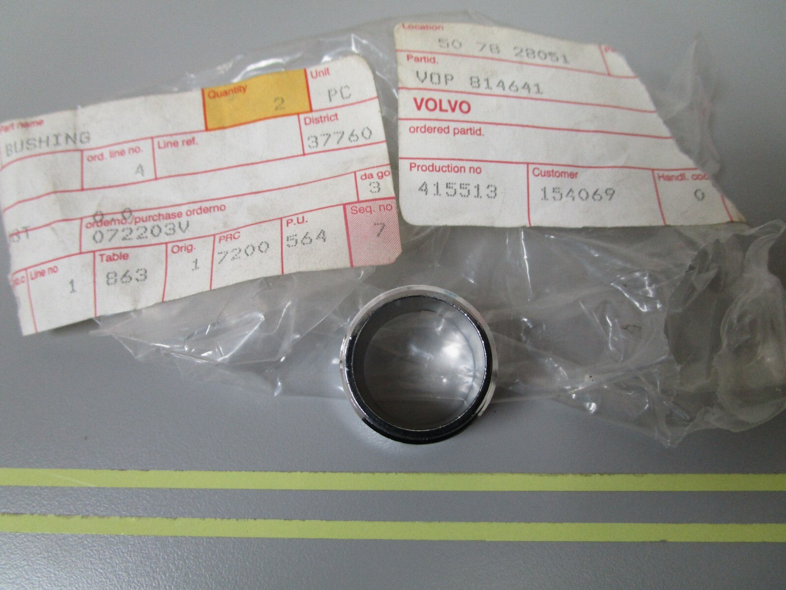 *NEW OEM* 0810 Volvo Penta Bushing 814641