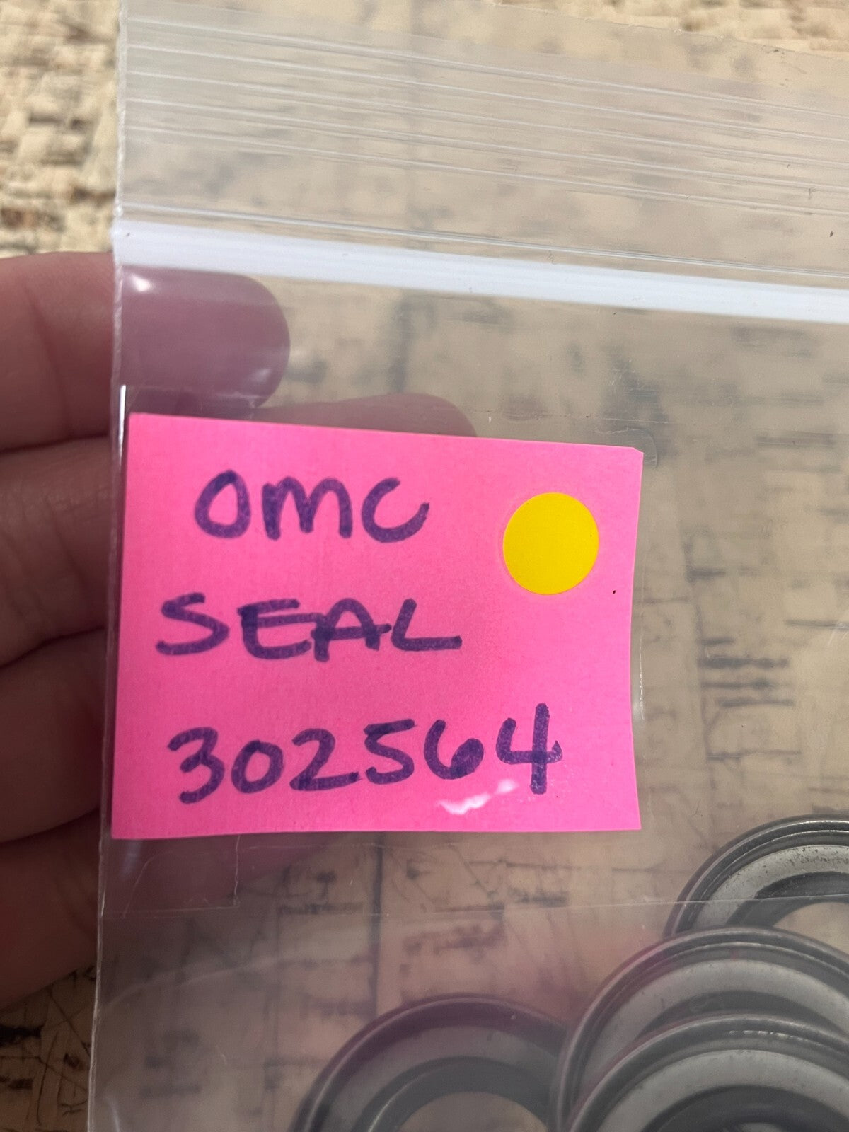 *NEW OEM* (LOT OF 2) 0720 OMC Johnson Evinrude Seal 302564 0302564