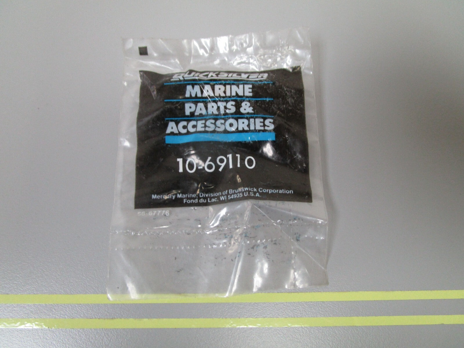 *NEW OEM* 0750 Mercury Quicksilver SCREW 10-69110